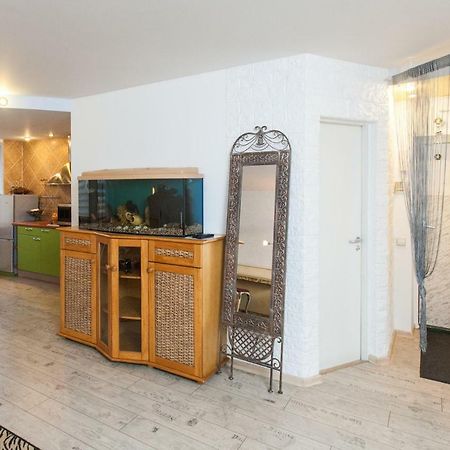 Apartment With Jacuzzi In Old Town Κάουνας Εξωτερικό φωτογραφία